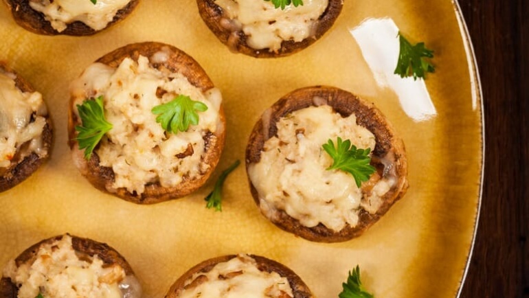 Merry Stuffed Mushrooms Recipe for Easy Holiday Entertaining